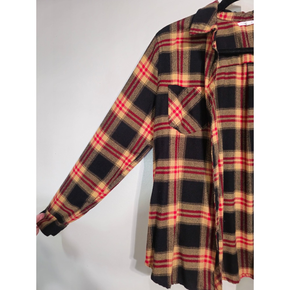 Maurices Plaid Flannel Button Down Long Sleeve Shirt Women's Size L EUC - Picture 2 of 8